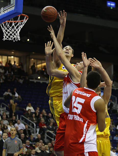 内推射破门 内推射破门